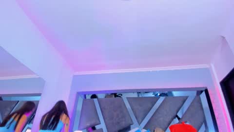    online show from 01/25/25, 10:40