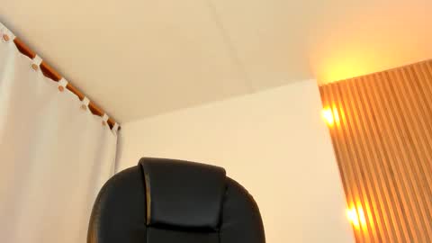 allison_fosther online show from 02/08/26, 04:49