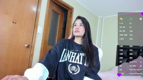 Snapshot of allison_love chatting on 02/09/25, 04:14 allison online show from 02/09/25, 04:14