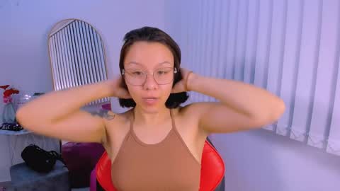 allison_starmodel online show from 04/07/26, 12:11