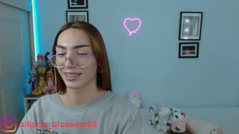   online show from 02/07/25, 11:45