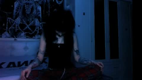 Snapshot of allisondeetz chatting on 04/14/26, 06:14 Alis online show from 04/14/26, 06:14