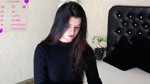 Snapshot of allisonn223 chatting on 01/27/25, 09:00 Deea online show from 01/27/25, 09:00