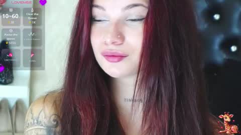 Snapshot of allisonn223 chatting on 09/24/25, 12:52 Deea online show from 09/24/25, 12:52