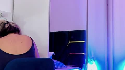 AllisonSweetie online show from 04/21/26, 10:43