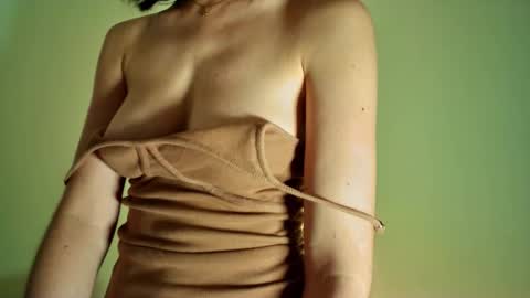 Alli online show from 09/10/25, 04:56