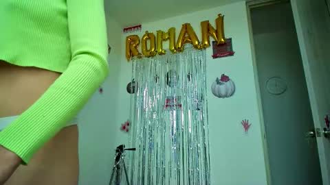 Alli online show from 10/21/25, 05:24