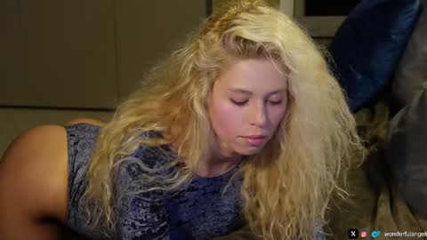 allissonhotbb online show from 03/05/25, 07:06