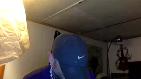 allitrunnin online show from 10/12/25, 08:46