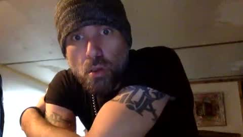 allitrunnin online show from 11/28/25, 12:30