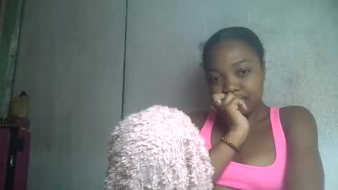 allizida01 online show from 05/13/26, 08:23