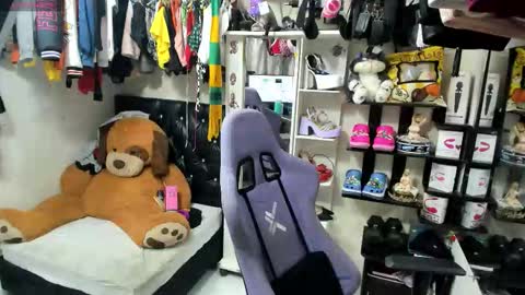 allsson_miller online show from 09/26/25, 08:13