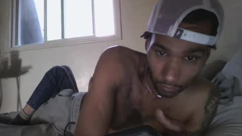 allthewayup10 online show from 05/18/26, 11:27