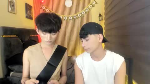 Snapshot of alluring_alpha chatting on 09/09/25, 04:06 kim and josh online show from 09/09/25, 04:06