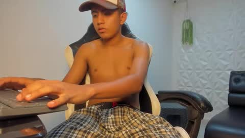 alluringangel01 online show from 01/13/26, 01:33