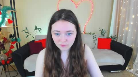 alluringeyess online show from 05/16/26, 04:28