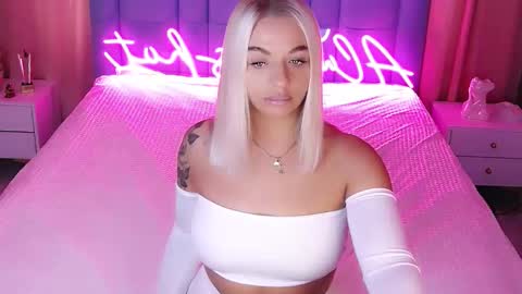 AlwaysHot online show from 10/05/25, 02:10