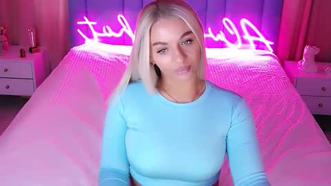 AlwaysHot online show from 10/20/25, 02:12