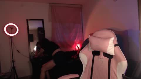 Ally online show from 02/11/25, 11:12