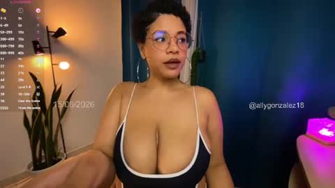 Snapshot of allygonzalez18 chatting on 06/15/26, 10:28 Ally online show from 06/15/26, 10:28