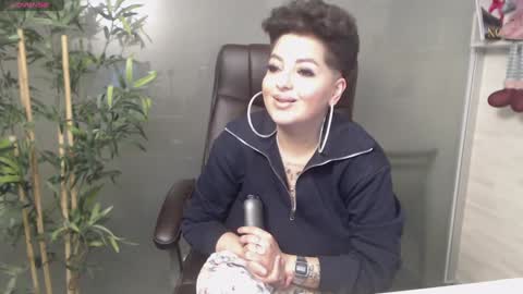         online show from 01/07/25, 09:35