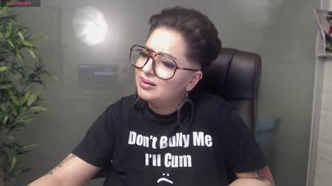         online show from 01/17/25, 12:10