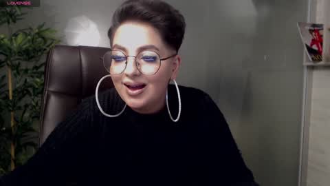         online show from 02/02/25, 01:23