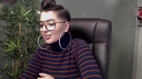         online show from 02/21/25, 11:32