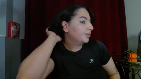         online show from 10/29/25, 07:37