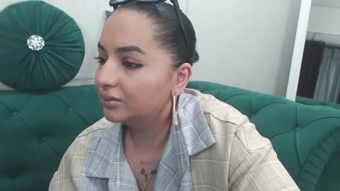         online show from 04/18/26, 04:44