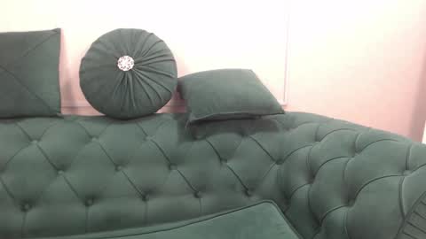         online show from 04/19/26, 06:32