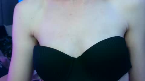 Ally Girl In Her Ally World online show from 02/25/26, 07:07