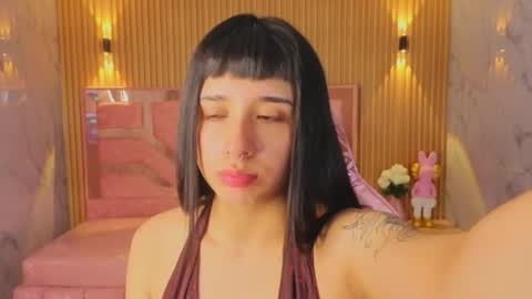 Snapshot of allyssa_bellini_s chatting on 10/29/25, 08:32 Allysa online show from 10/29/25, 08:32