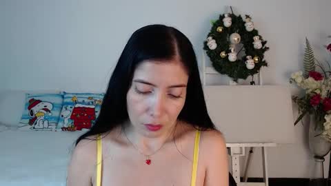 alma_art_ online show from 12/02/25, 08:04