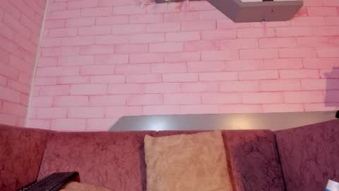 Snapshot of alma_rivers chatting on 04/01/26, 01:41 alma_rivers online show from 04/01/26, 01:41