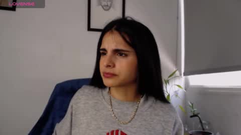 Snapshot of alma_sweet chatting on 03/08/25, 04:39 Arhantxa online show from 03/08/25, 04:39