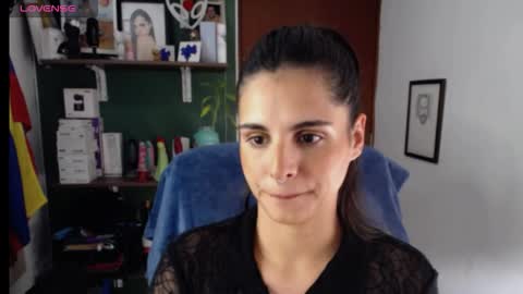 Snapshot of alma_sweet chatting on 10/28/25, 08:55 Arhantxa online show from 10/28/25, 08:55