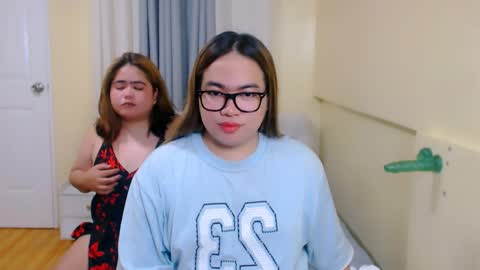 Almira online show from 03/30/26, 02:45