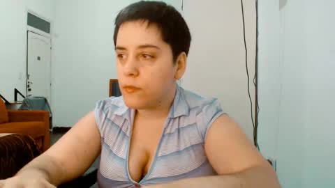 Almond online show from 01/10/26, 02:02