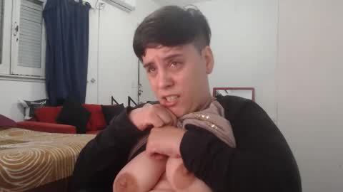 Almond online show from 04/07/26, 12:55