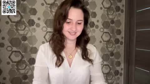 Anna online show from 09/09/25, 07:57