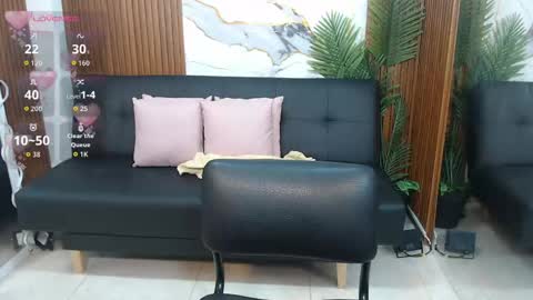 alonddra_tay online show from 05/17/26, 11:28