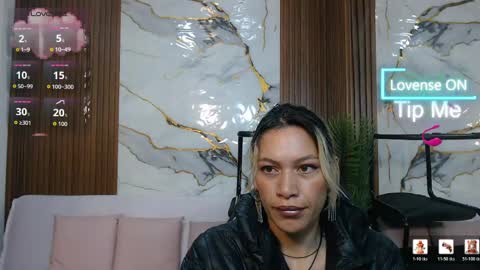 alonddra_tay online show from 05/27/26, 11:29