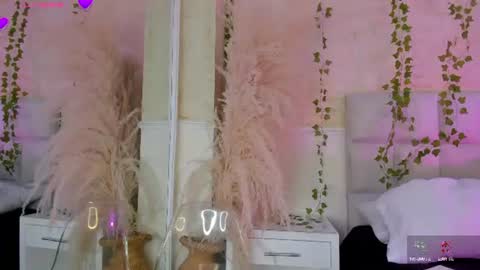 Snapshot of alondrasoomer chatting on 07/01/26, 06:26 ALONDRA CUTE online show from 07/01/26, 06:26