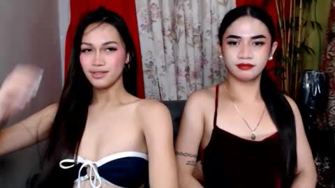 Alondra online show from 05/05/26, 01:41