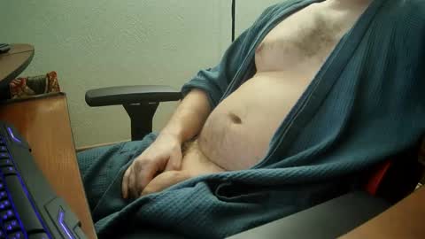 Snapshot of alonzomanly chatting on 01/05/25, 05:09 alonzomanly online show from 01/05/25, 05:09