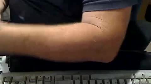 Loooopy online show from 09/17/25, 05:03