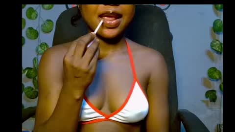 Snapshot of alosexy_bae chatting on 07/17/26, 08:21 alo online show from 07/17/26, 08:21