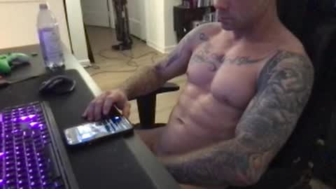 Snapshot of alossforaustin chatting on 02/07/25, 07:50 alossforaustin online show from 02/07/25, 07:50