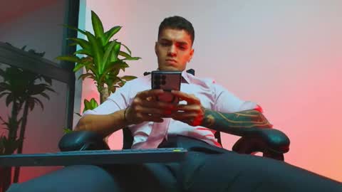 alpha_dominus_ online show from 03/18/26, 04:26